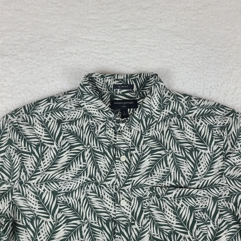 Banana Republic Shirt Mens Large Green Bamboo Leaves Slim Fit Hawaiian Button Up